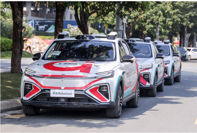 上汽享道Robotaxi深圳上线，开启商业化新征程