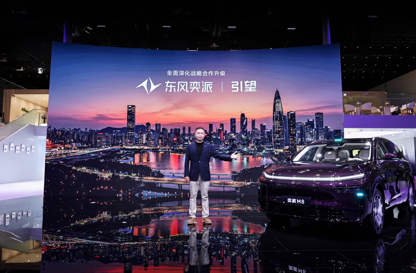 25万级唯一！东风奕派M8搭载华为乾崑技术，满配智能六件套