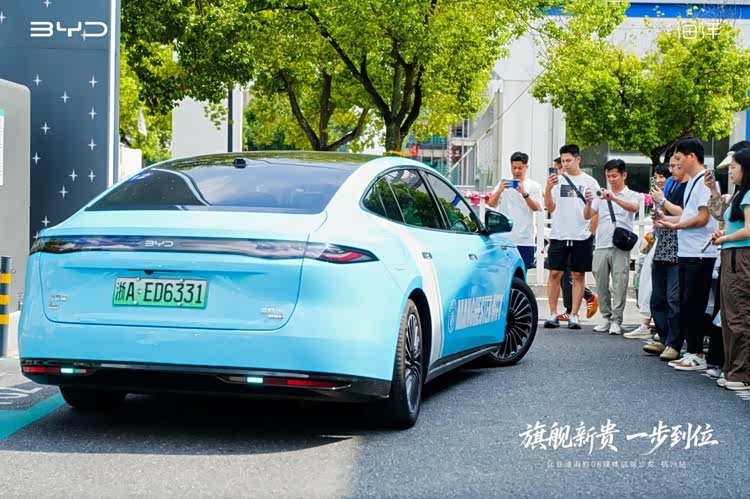 杭州试驾海豹08：30万预算，比亚迪给了百万级的"活"